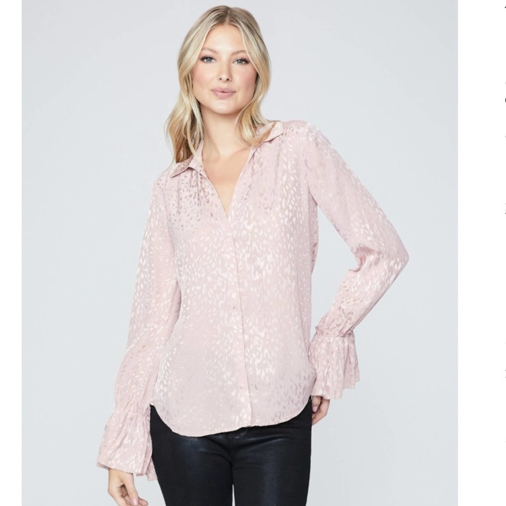 NEW Paige Abriana 100% SILK Shirt Blush Pink with Pleated Sleeves Women’s SIZE M